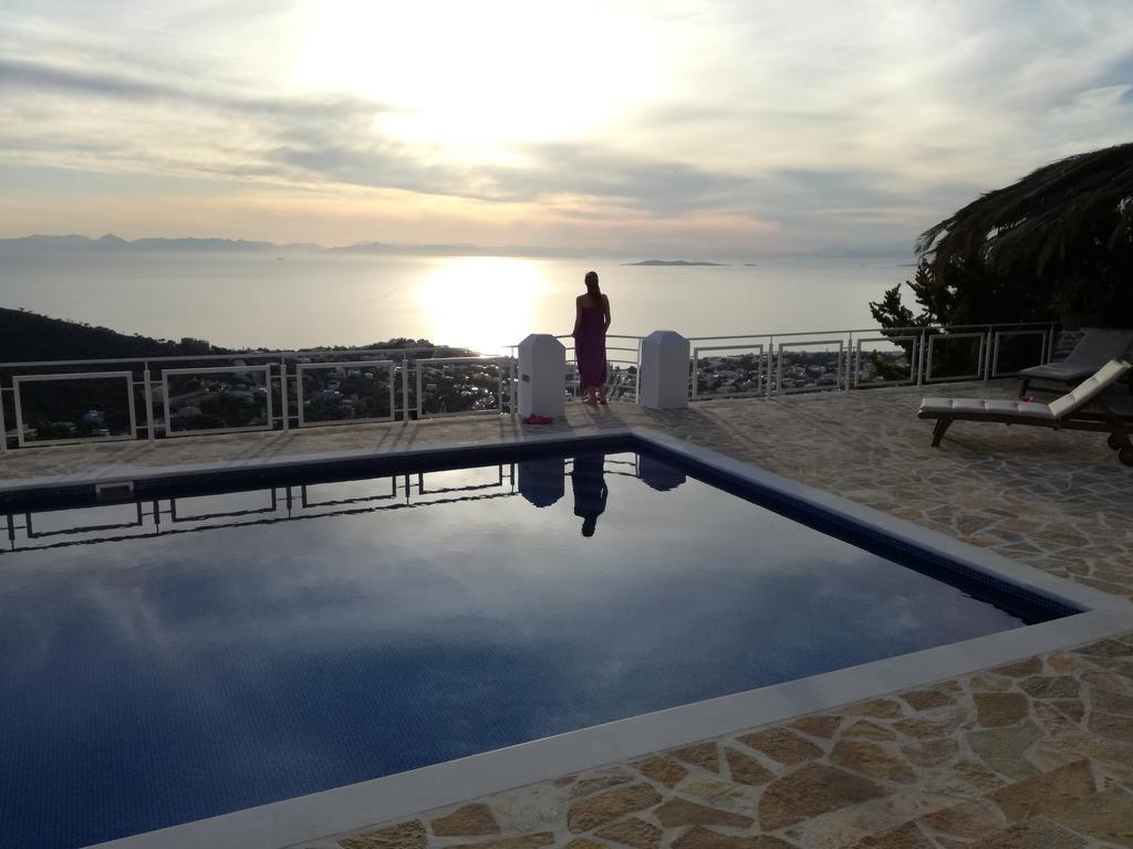 Infinity Blue Suite Saronida Esterno foto