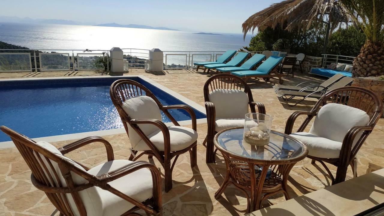Infinity Blue Suite Saronida Esterno foto